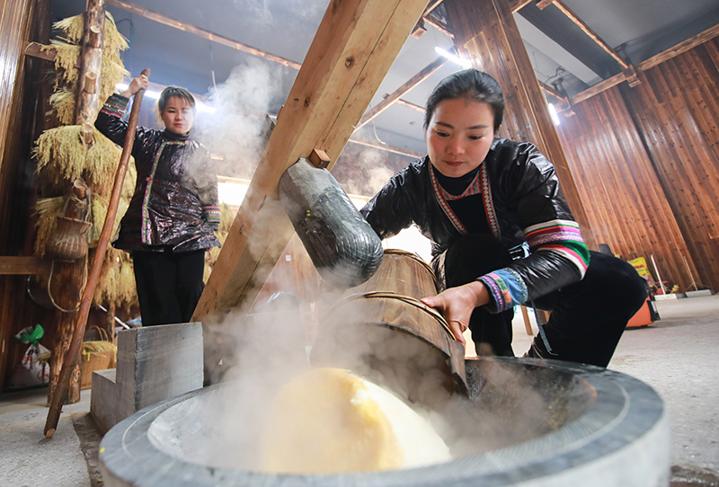 特色美食迎接开元体育入口中国年(图2)