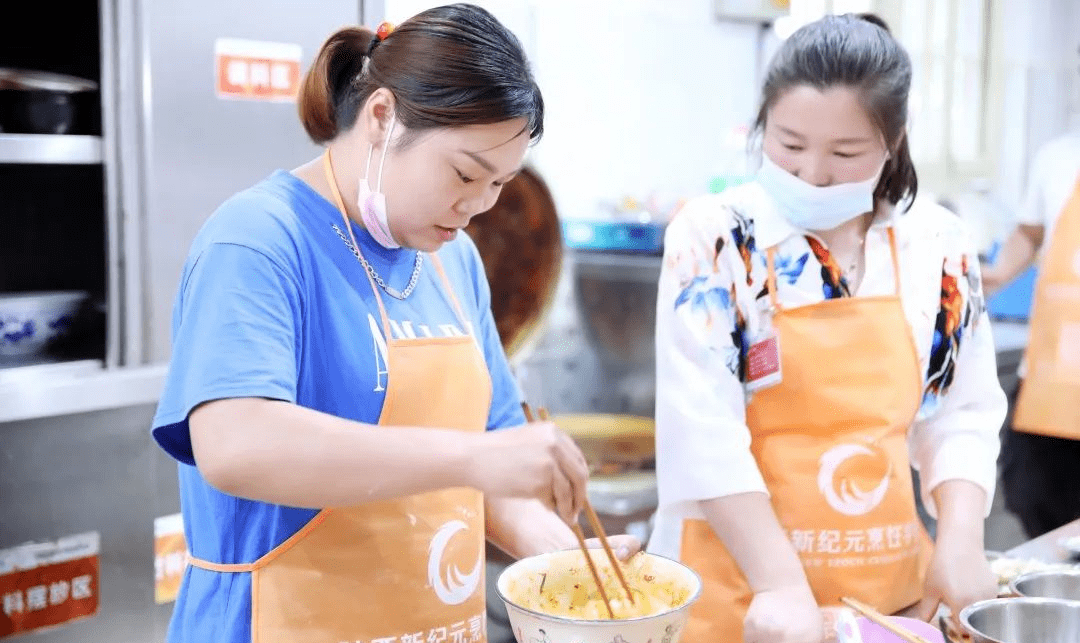 开元体育网址【创业干货】餐饮行业大揭秘原来这几类人最适合餐饮创业……(图3)